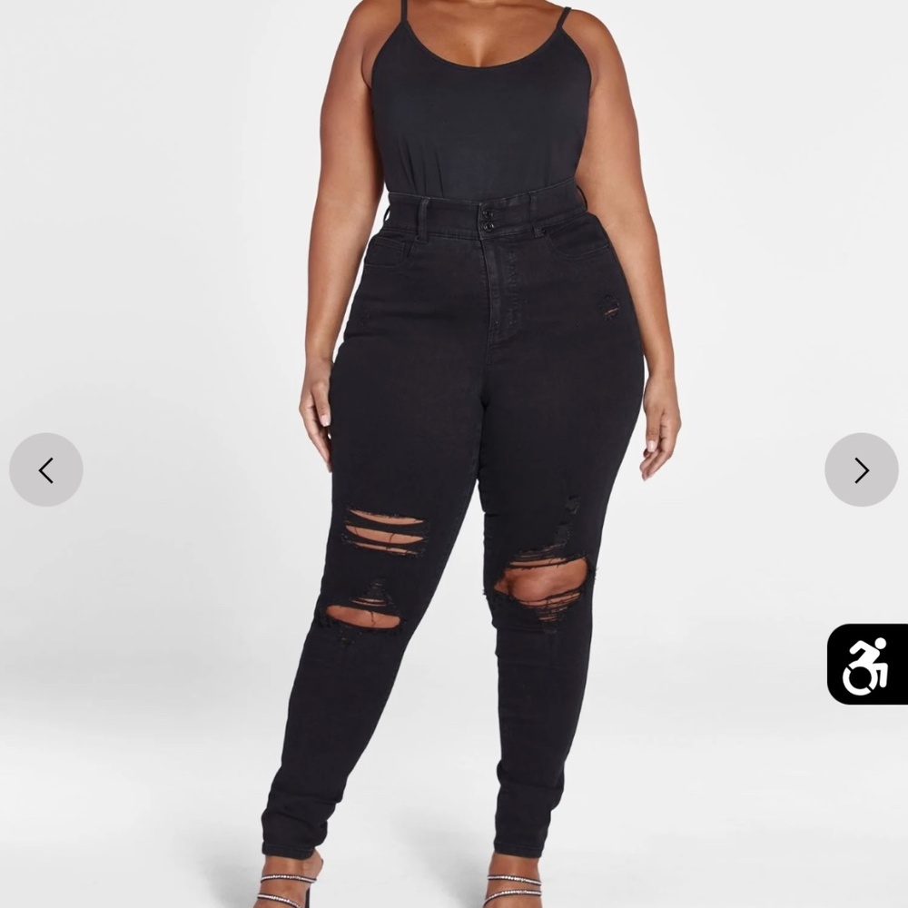 FTF Black skinny jeans NWT
